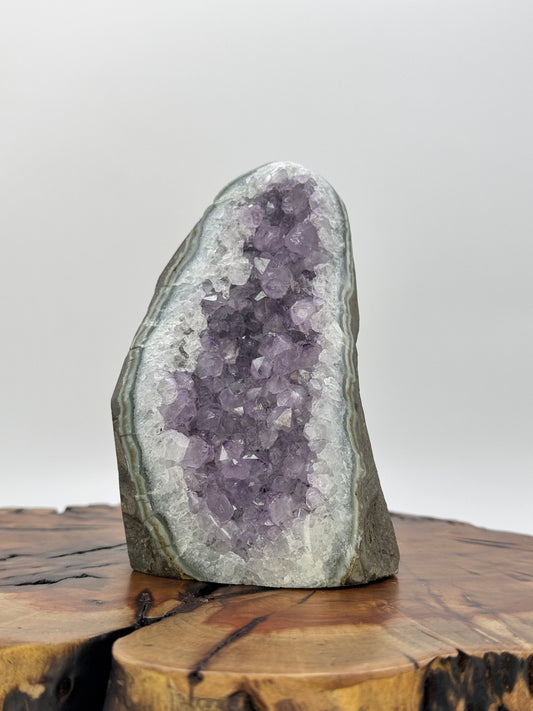 Amethyst Cut Base with Banding
