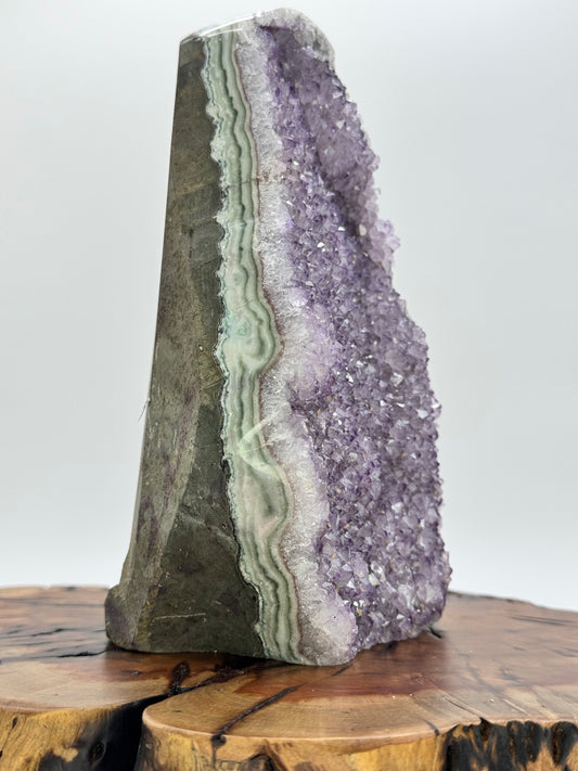Amethyst Cut Base with Banding