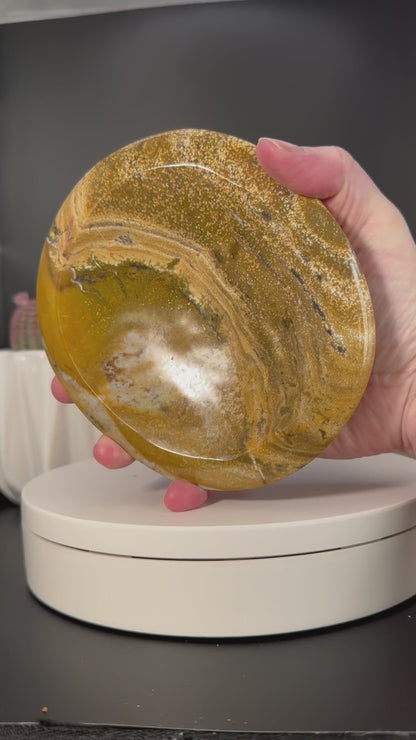 Jasper Bowl (Madagascar)
